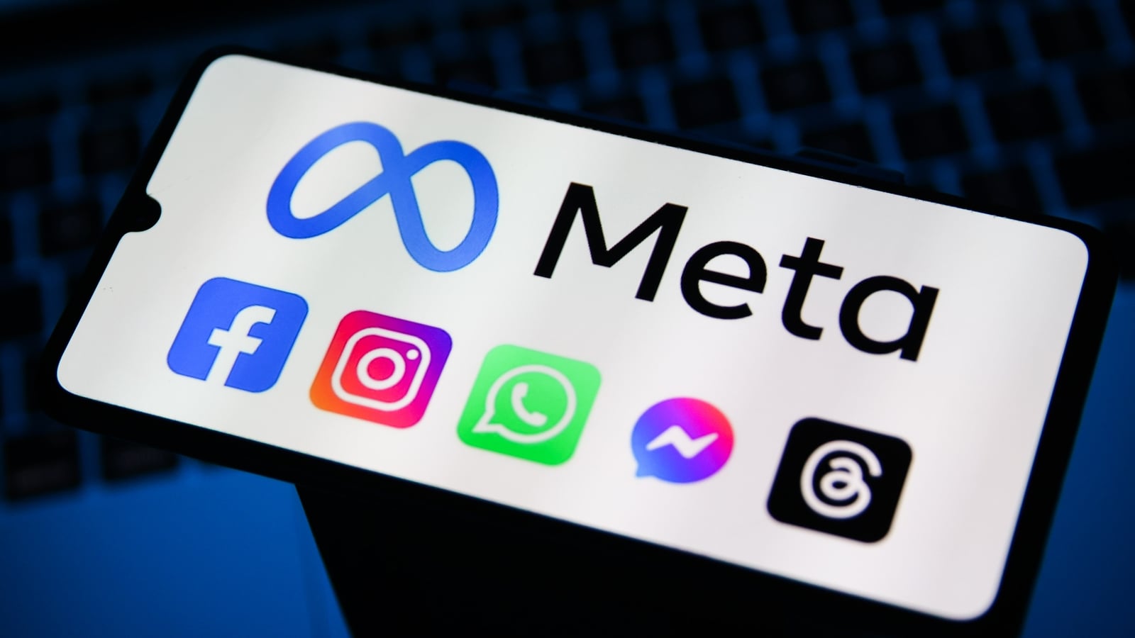 Meta Axes 10% of Workforce as AI Overhaul Hits Workers