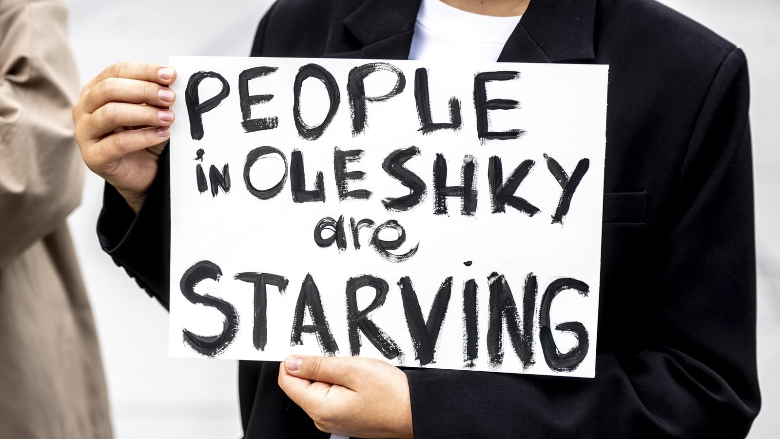 MEPs Demand Action as Civilians Starve in Russian-Occupied Oleshky