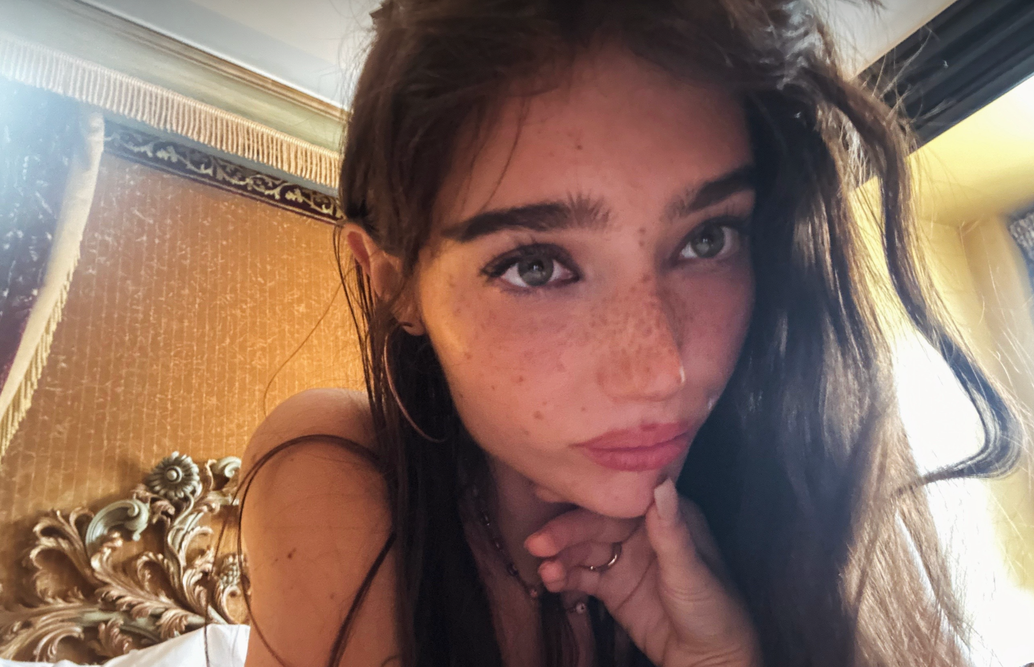 Mingus Reedus Cleared: The Three Faces of Olivia Cotter